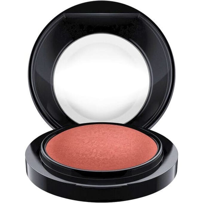 MAC Cosmetics - Flirting with Danger Mineralize Matte Blush - 4g
