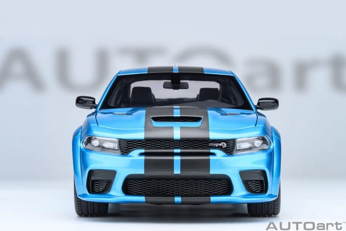 AUTOart 1/18 Dodge Charger SRT Hellcat Redeye Jailbreak, B5 Blue