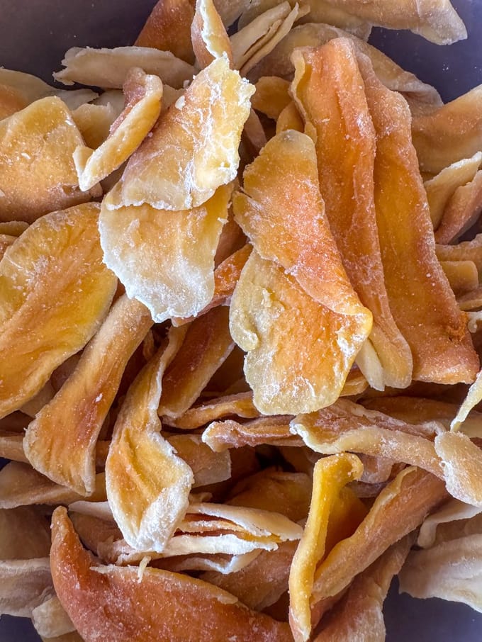 500 gram Gedroogde mango schijven (gesuikerd)