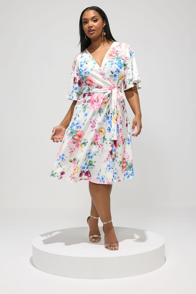 Yours London Witte Wikkelskaterjurk Met Bloemenprint Size 48