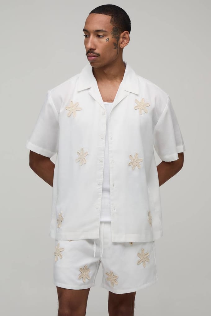 Oversized Shirt En Short Set Met Gehaakte Applicatie | Natural | Size Medium