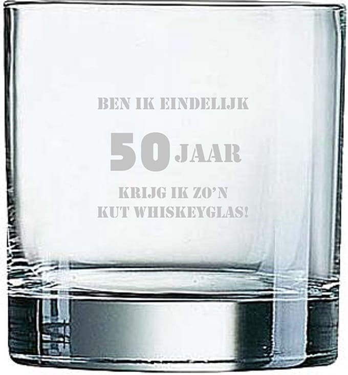 Gegraveerde whiskeyglas 38cl Ben ik eindelijk 50 jaar krijg ik zo'n kut whiskeyglas