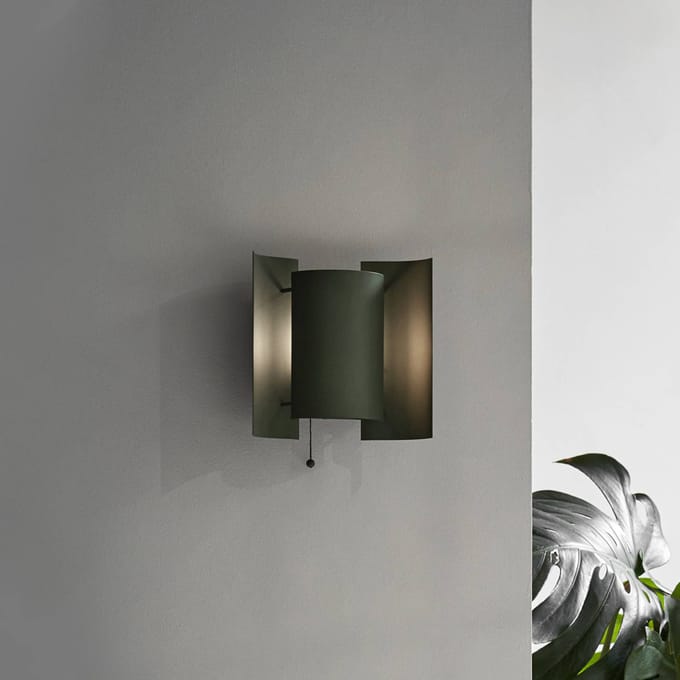 Northern Butterfly wandlamp, donkergroen