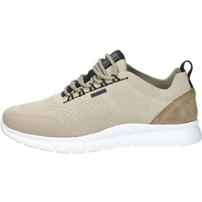 Sneakers Pregunta 241U111