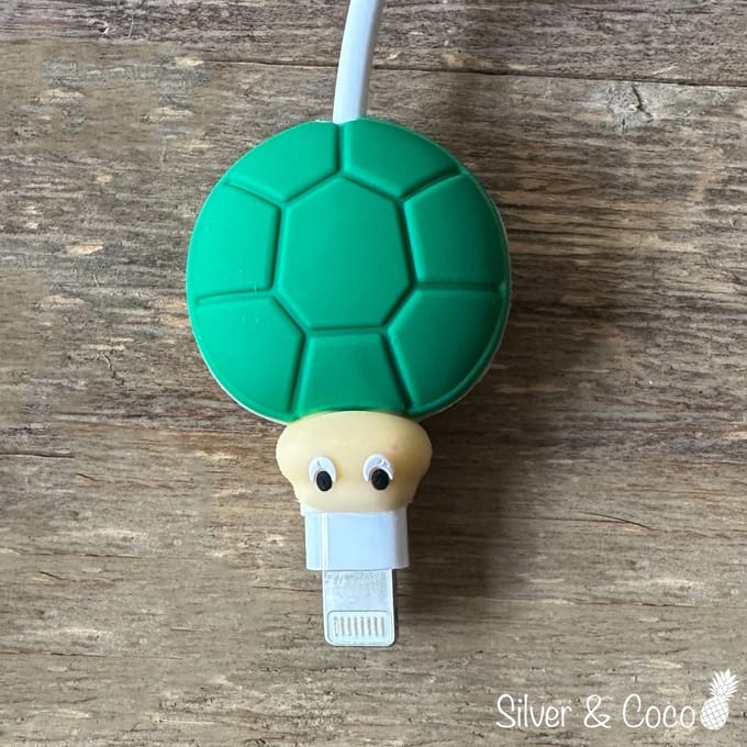 SilverAndCoco® - Kabeldiertjes / Kabelprotector / Kabelbeschermer Mobiele Telefoon Kabel Lader beschermer / Kabelbijter iPhone iPad Android oplader - Schildpad