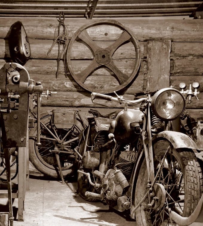 Fotobehang - Vintage Garage 225x250cm - Vliesbehang
