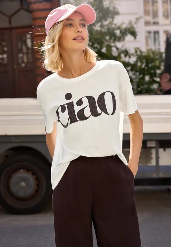 Shirt met ronde hals en tekst
