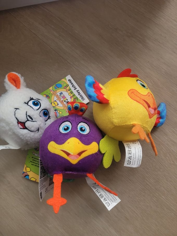 3 Knuffels schaap , pauw en haan