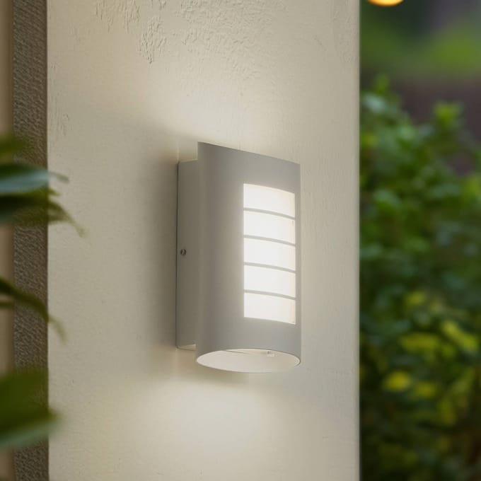 Lindby LED buiten wandlamp Ismael, wit, aluminium, hoogte 26,8 cm