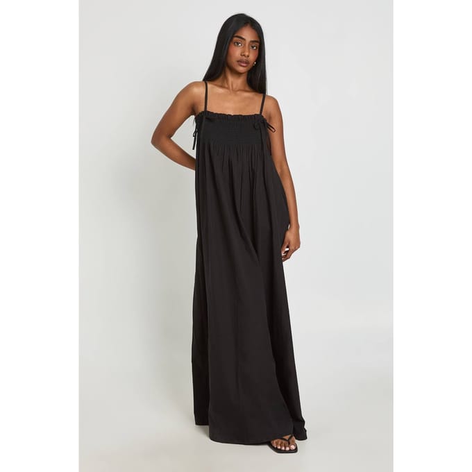 boohoo Dames Maxi Smock Jurk Met Gerimpeld Detail | Zwart | Maat: 42
