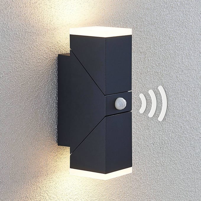 Lindby LED wandlamp Sally, 22 cm, antraciet, IP54, sensor