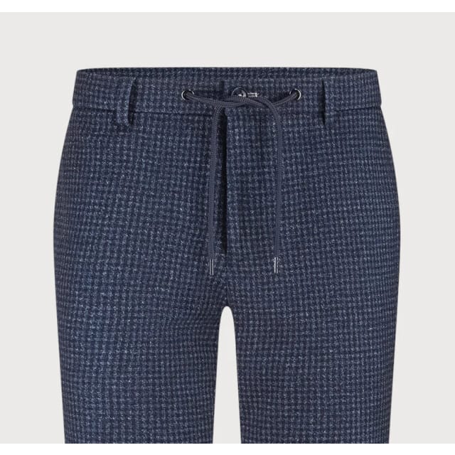 Blue Industry De chino met ruitmotief |
