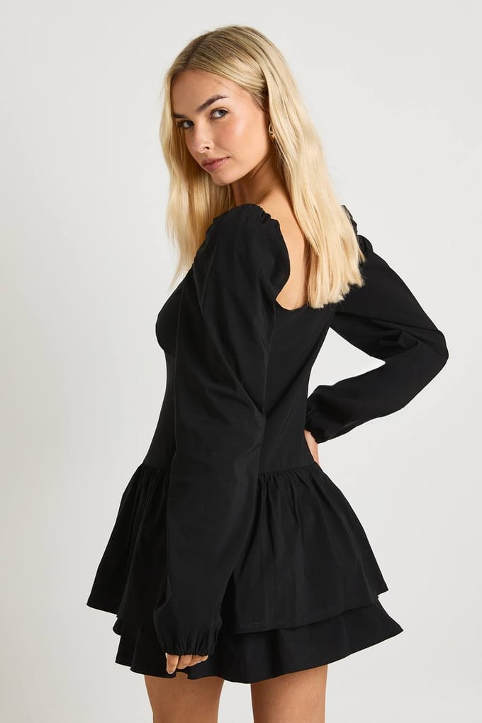boohoo Dames Ruche lange mouwen melkmeisje mini-jurk | Black | Maat: 10