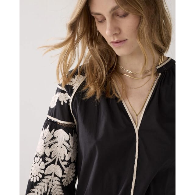 Summum 2s3363-120 990 top sleeve embroidered cambric cotton black