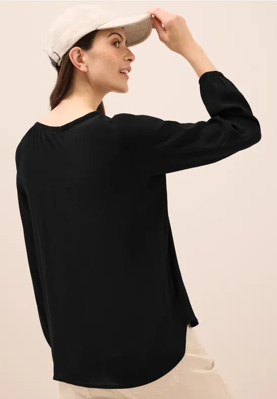 Crepe blouse