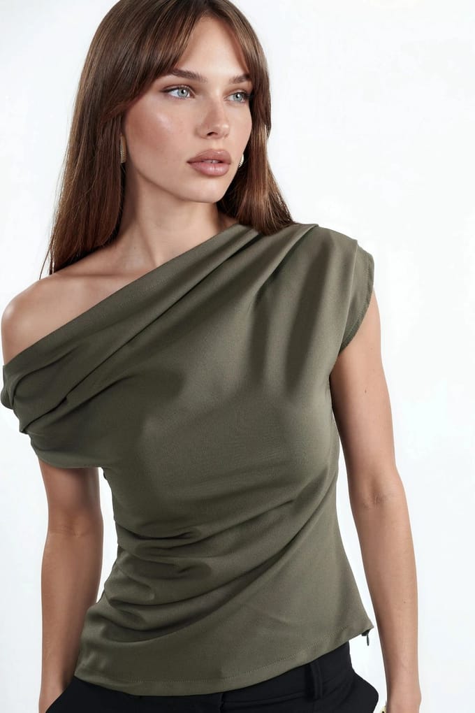 Één Schouder Plisse Detail Top