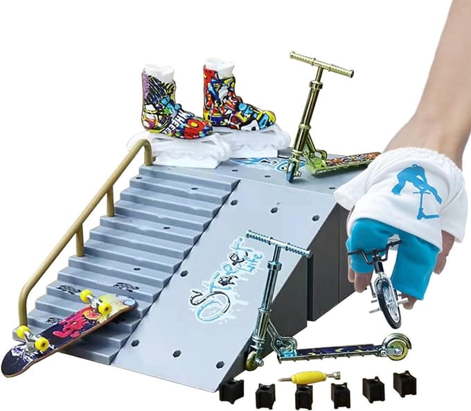 Fingerboard Skatepark Set - Mini Ramp Kit - Vinger Training - 11 Delig Compleet - 11 Stuks - Multicolor