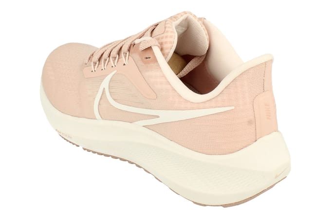 NIKE Air Zoom Pegasus 39 Hardloopschoenen Vrouwen - Maat 35 1/2