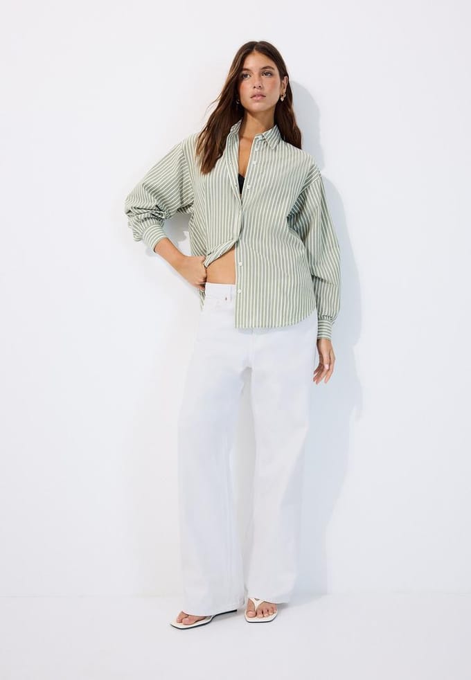 Stradivarius Verstelbare regular fit popeline blouse  Kaki S