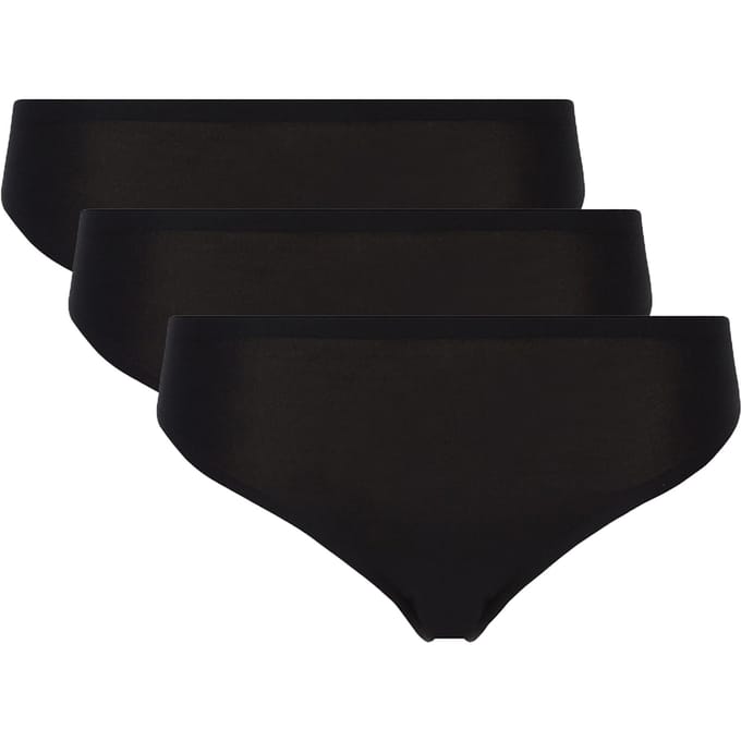 Chantelle String