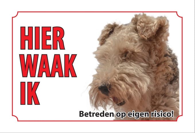 Bord Airedaleterrier