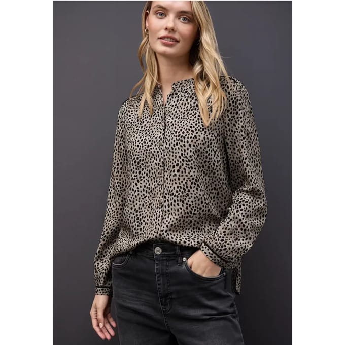 Leo blouse met taping details