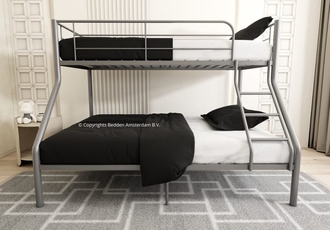 Nessa® - 3 Persoons Stapelbed - Triobed - Metaal - 90x200 / 140x200