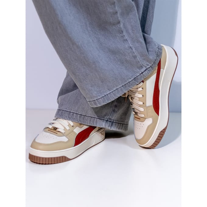 Puma Carina Street Lux Sneakers Laag - Beige