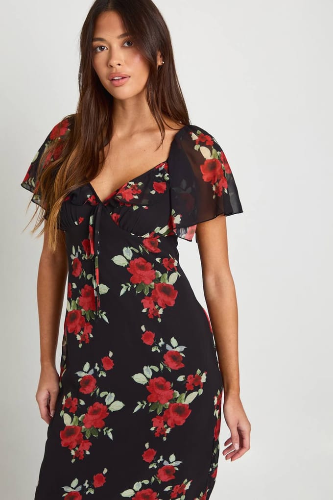 boohoo Dames Bloemenjurk met engelmouwen midaxi | Zwart | Maat: 36