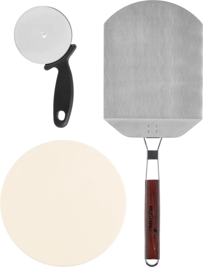 Mustang 3-delige Pizza set -  Pizzasteen diameter 32 cm - Pizzasnijder - Pizzaschep - spatel