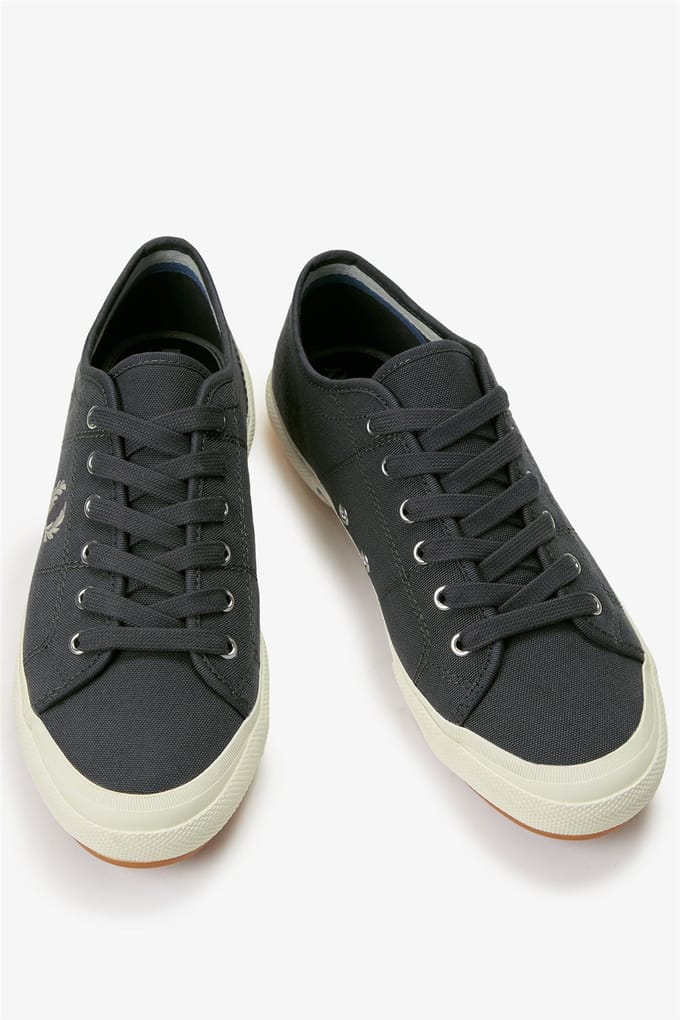 Fred Perry B708 Vintage Tennis Canvas Heren Sneakers Ankergrijs