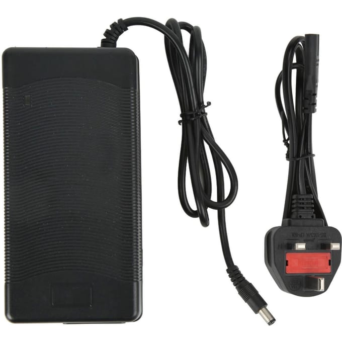 10 Inch Elektrische Scooter Oplader met DC2.1 Interface Dubbel Paneel Scooter Stroomoplader 180‑240VUK Stekker black