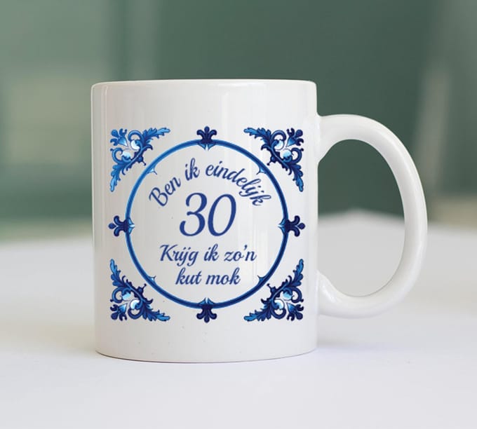 Kut Mok - Eindelijk 30 Jaar - Grappige Mok - Cadeau Verjaardag - Cadeau Mok