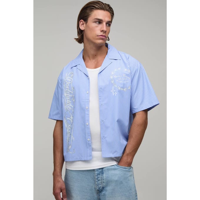 Oversized Crop Shirt Met Graffiti Print En Halve Mouwen | Blue | Size Medium