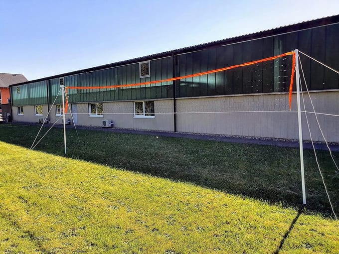Volleybal Net Set voor Tuin en Strand - Complete Set met Palen en Veldlijnen