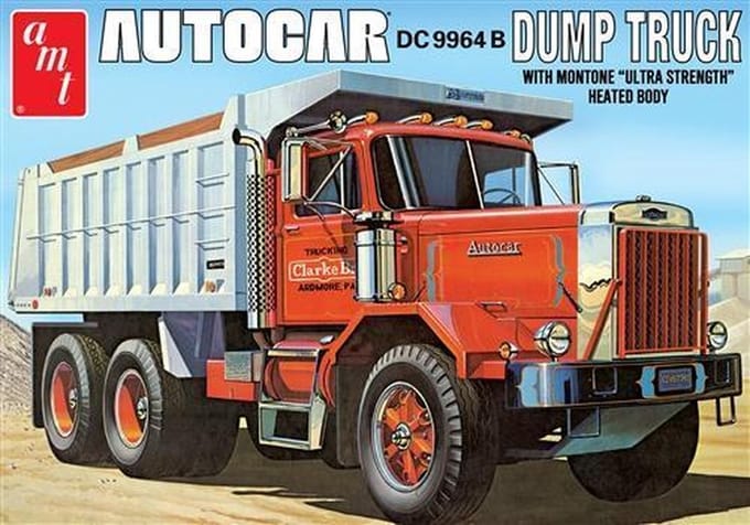 AMT Modelbouwpakket Militaire voertuigen - 1150 Autocar Dump Truck DC9964B Plastic - 1:25 - Modelbouw