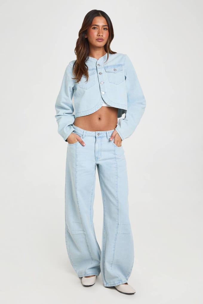 boohoo Dames Denim Jasje Met Gebogen Zoom | Bleach Wash | Maat: 14