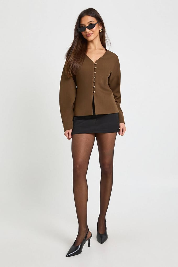 boohoo Dames Gouden Knoop Barrel Mouw blazer | Chocolate | Maat: 6