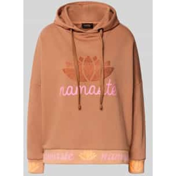 Hoodie met siersteentjes en extra brede schouders