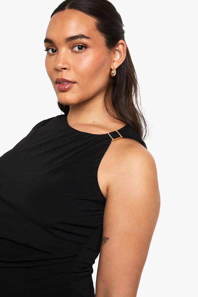 boohoo Dames Plus top met gouden afwerkingsdetails | Black | Maat: 22