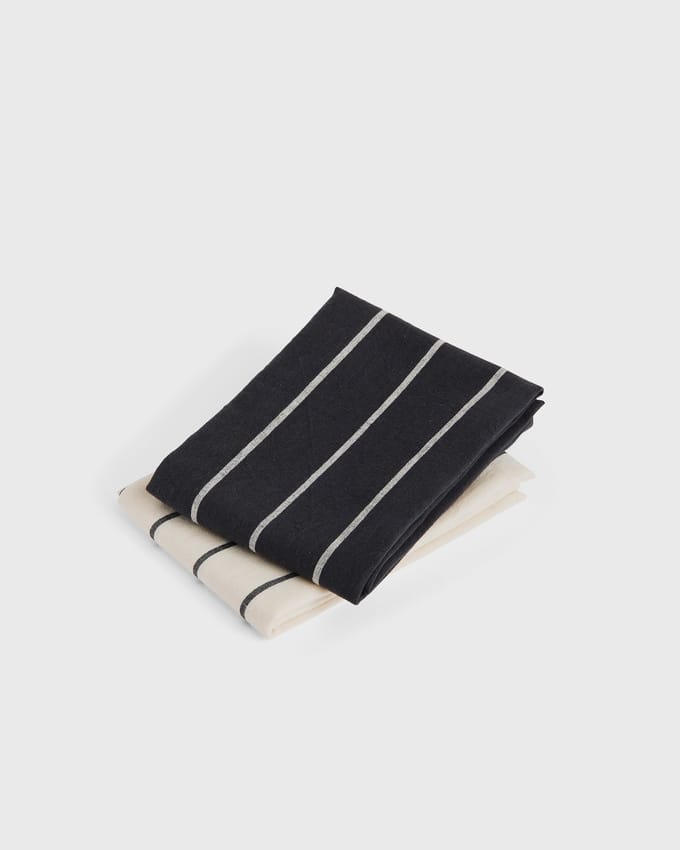 Outdoor Market Tea Towel Set of 2