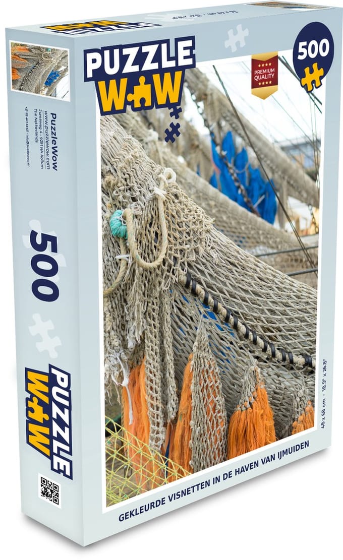 Puzzel Gekleurde visnetten in de haven van IJmuiden - Legpuzzel - Puzzel 500 stukjes
