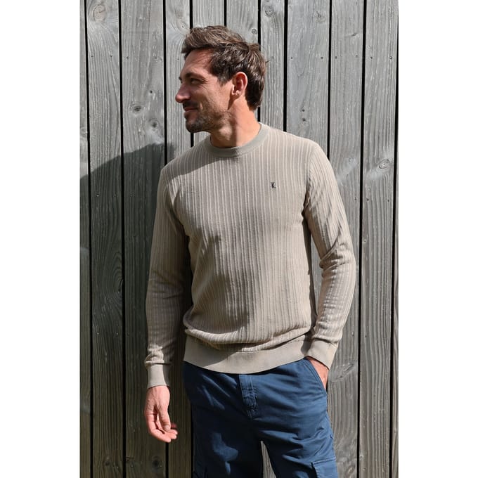 Kultivate Kn Vertical Seneca Rock Maat: S | Sweaters Outlet | Heren | Beige