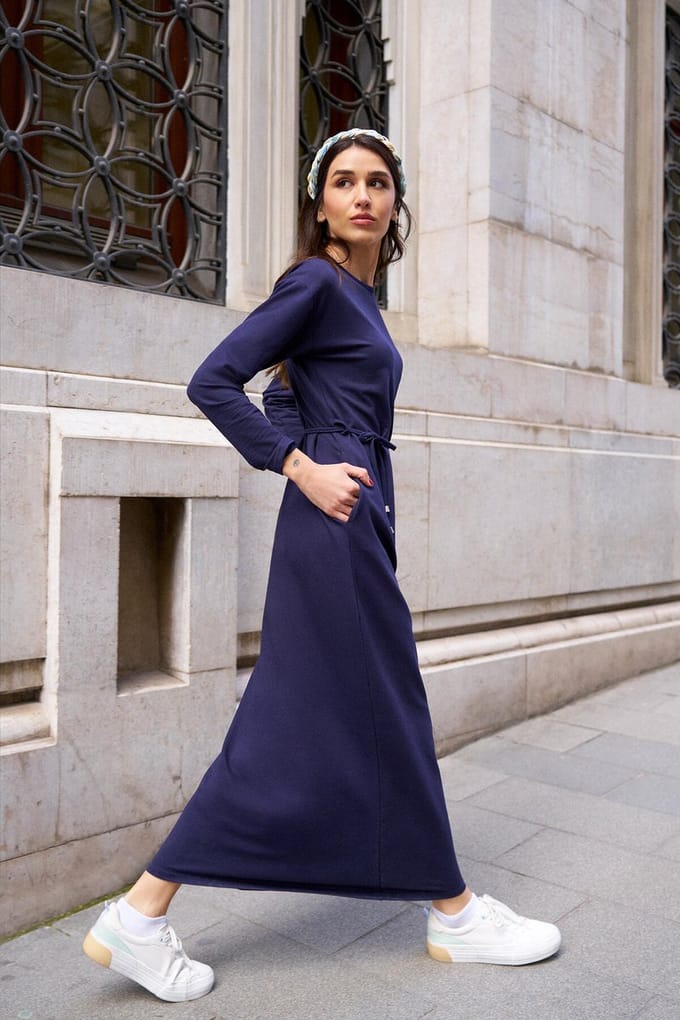 Touché Privé - Gebreide jurk met riem - Marine - Dames