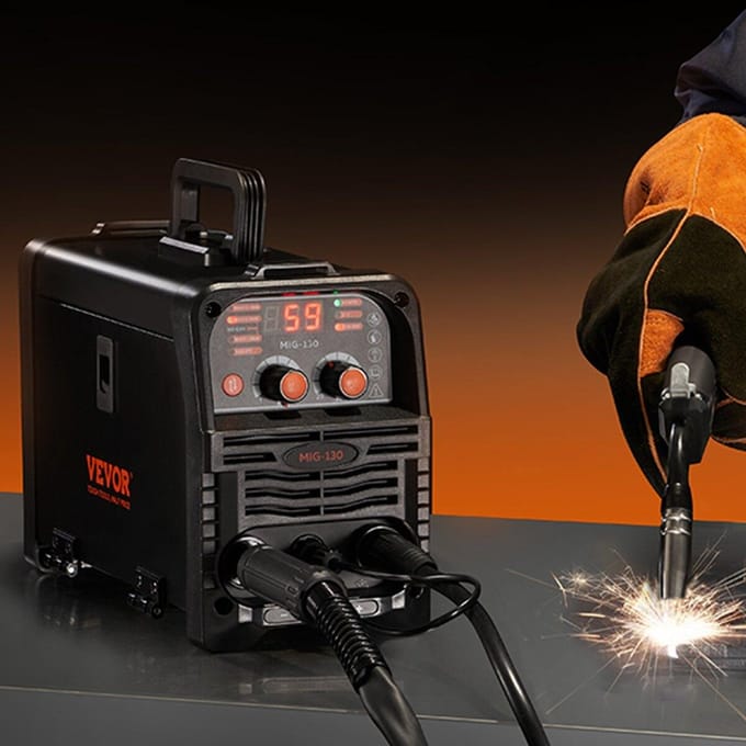 Soudeuse MIG 130 Ampères Machine à souder MIG 3-en-1 Fil fourré MIG/Électrode enrobée/Lift TIG