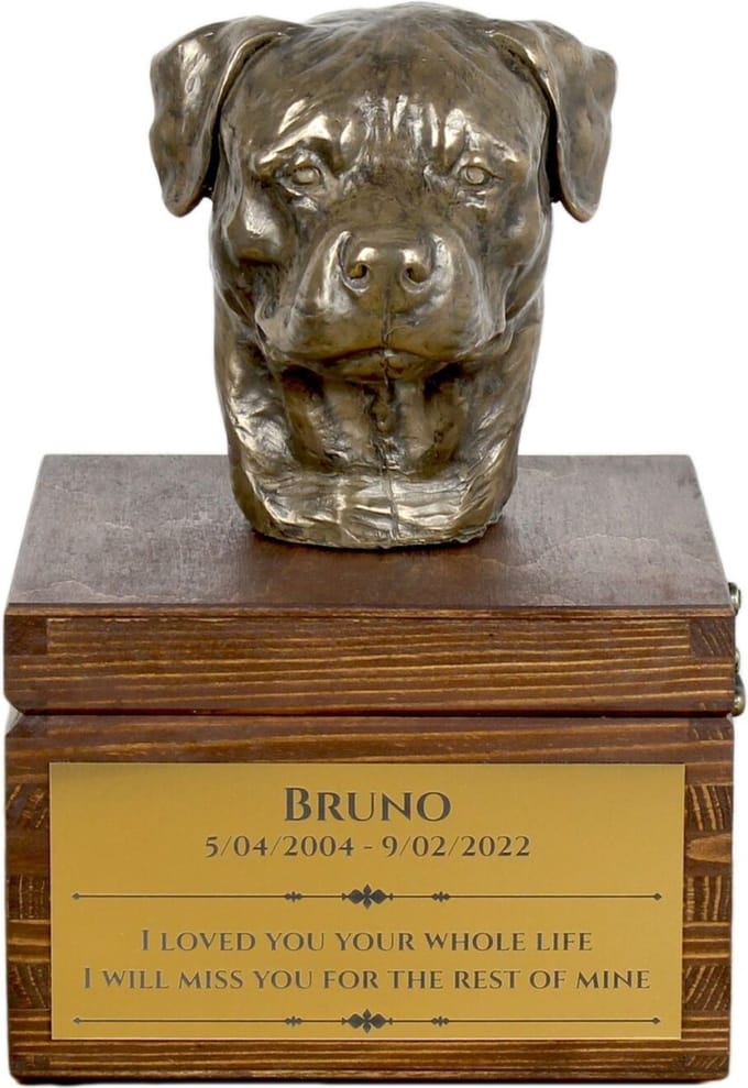 Persoonlijke urn hond voor Rottweiler met beeldje van hond