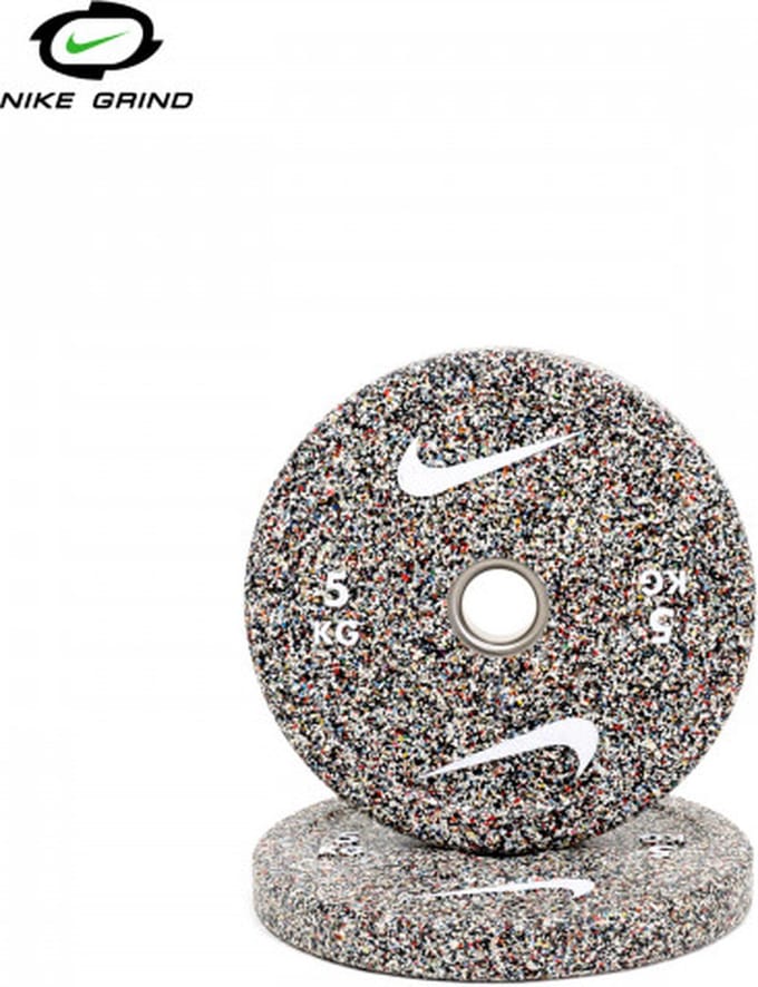 Nike Strength Rubber Bumper Plates (Grind) - Paar 5 kg
