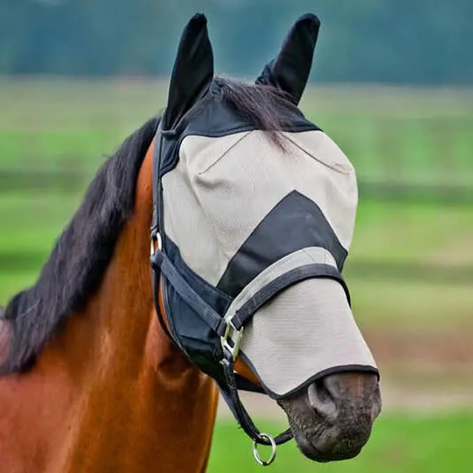 Paardenmuts met vliegenbescherming Horze