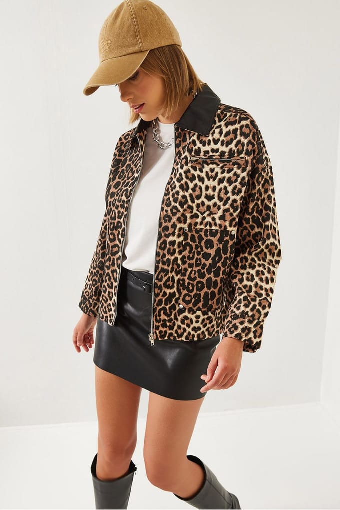Luipaardprint Nepleren Jas met Pompon
