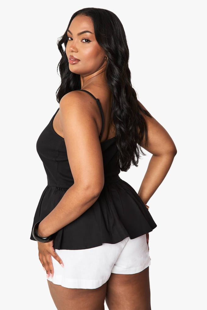 boohoo Dames Plus Fabric Mix Peplum Top | Zwart | Maat: 54